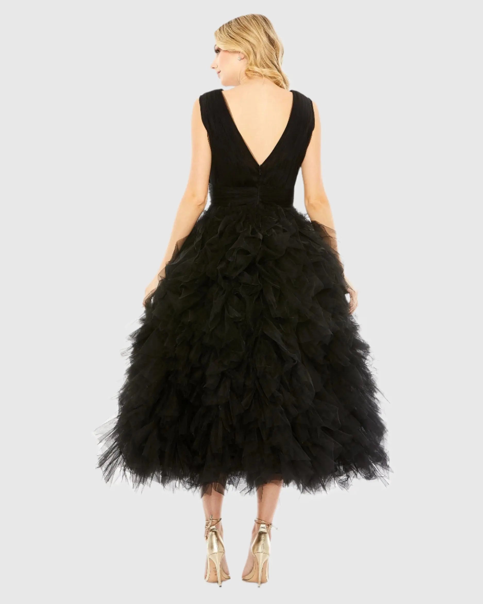 Black Tiered Sleeveless V-Neck Tulle Midi Ballgown